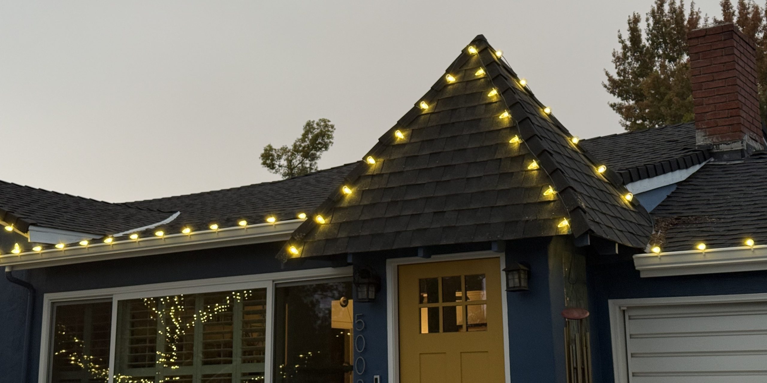 Christmas-light-rental-Rocklin this image shows Christmas lights installation in Rocklin, CA