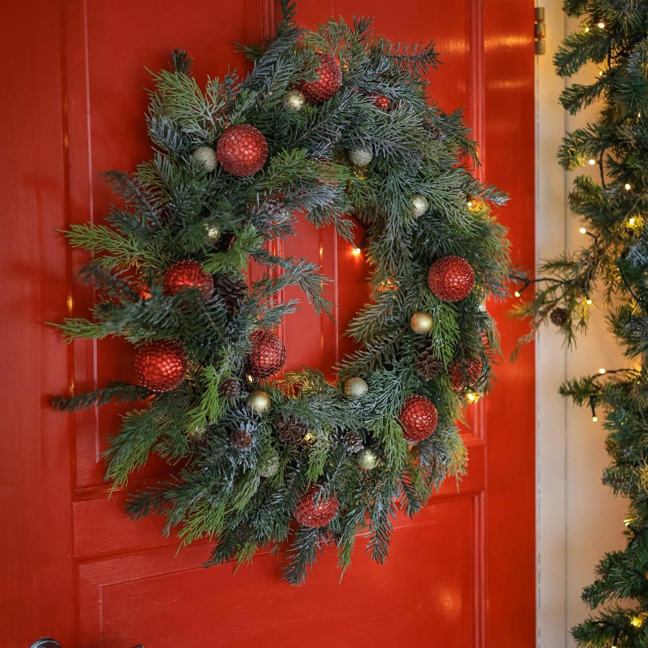 this image shows Christmas wreath in Rocklin, CA