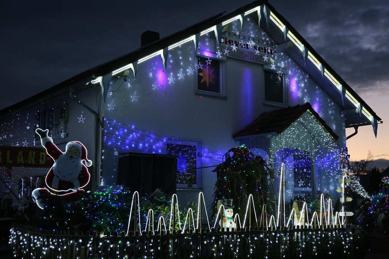 this image shows fence line Christmas lights in Rocklin, CA